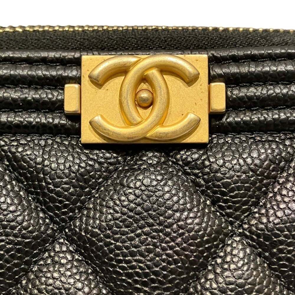 CHANEL Black Caviar Leather Clutch Bag - Picture 7 of 9
